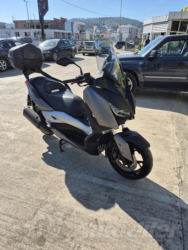 Yamaha - X MAX