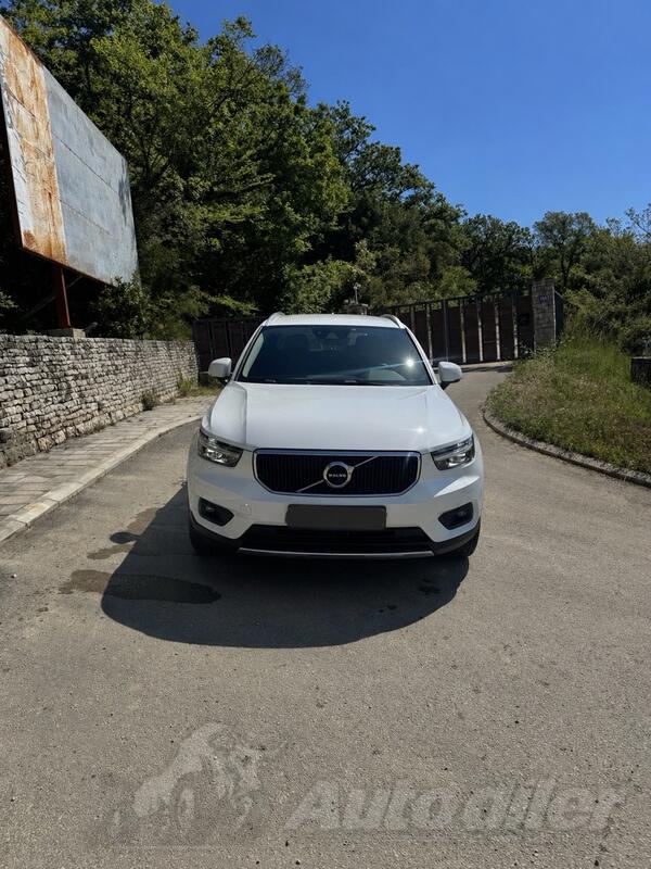 Volvo - XC 40 - 2.0 D3