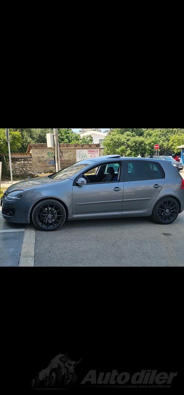 Volkswagen - Golf 5 - 2.0 tdi