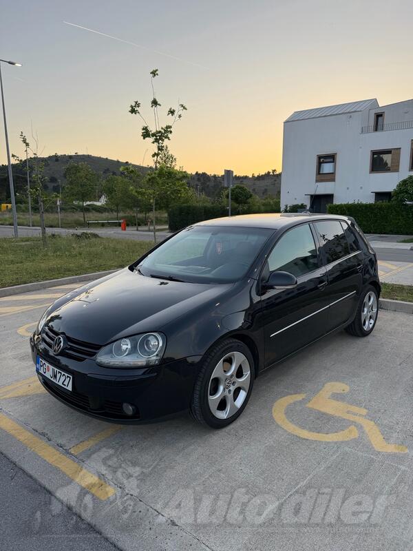 Volkswagen - Golf 5 - 2.0TDI