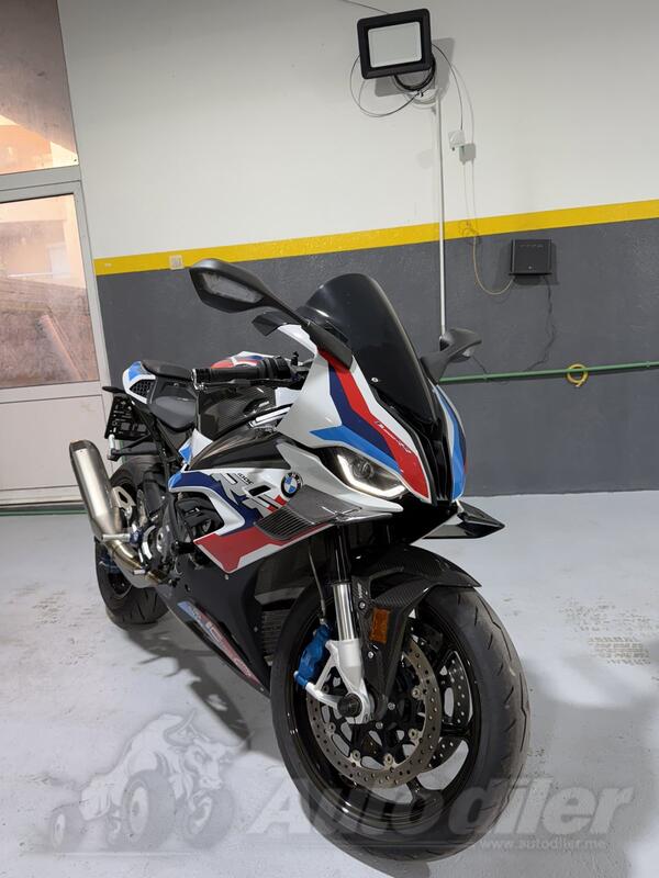BMW - M1000RR