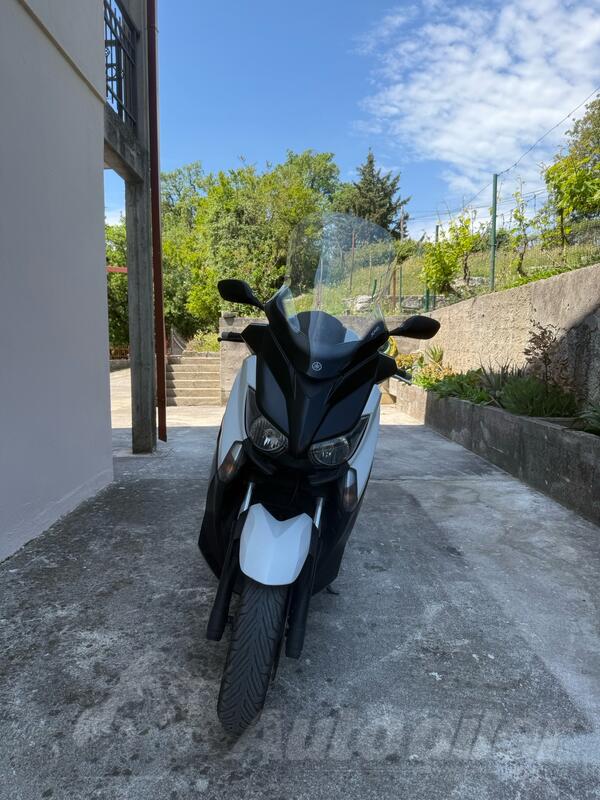 Yamaha - X Max