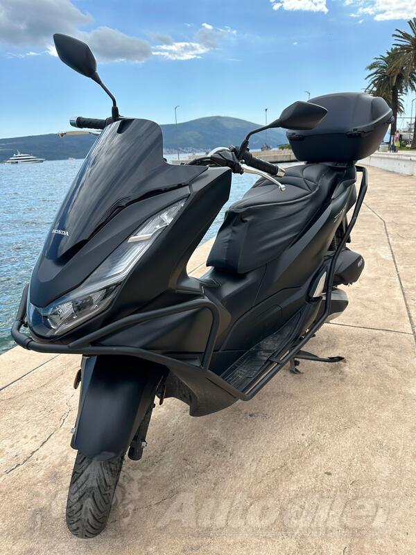 Honda - Pcx