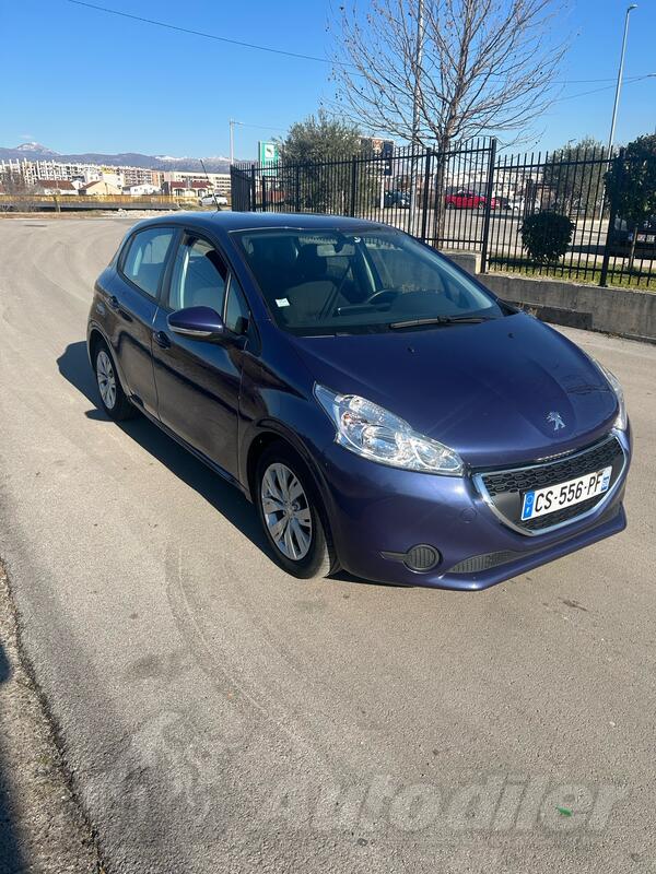 Peugeot - 208 - 1.6 eHDI