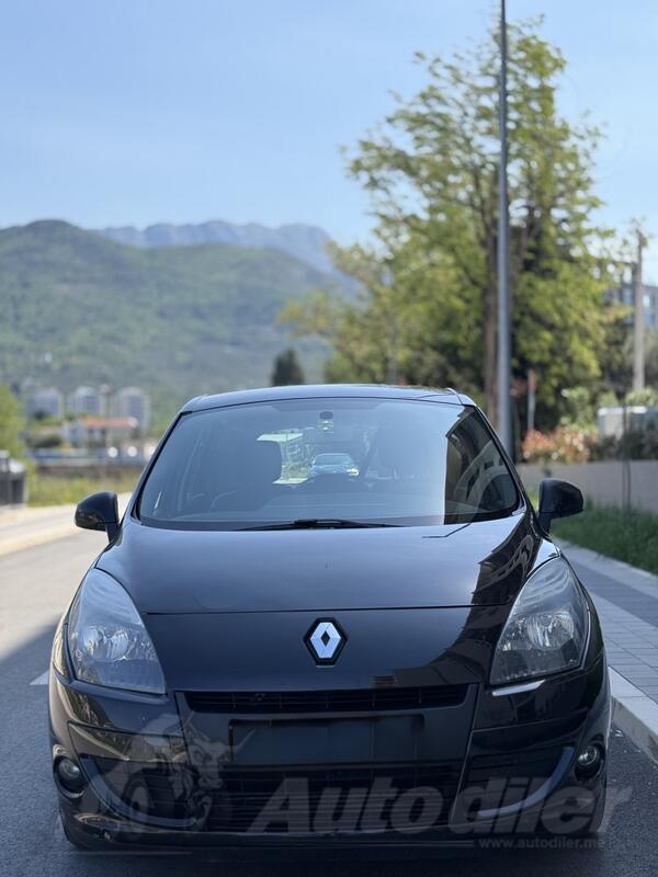 Renault - Scenic - 1.5 DCI