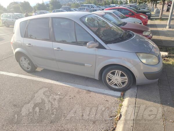 Renault - Scenic - 1.9 dci