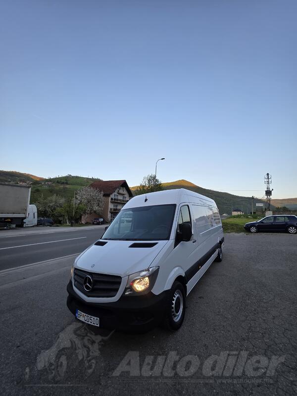 Mercedes Benz - Sprinter 313
