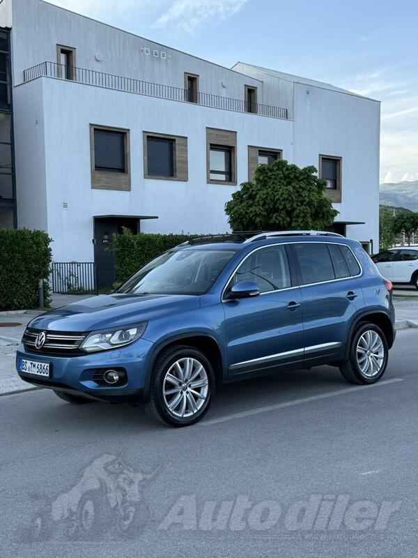 Volkswagen - Tiguan - 2.0 tdi 4motion