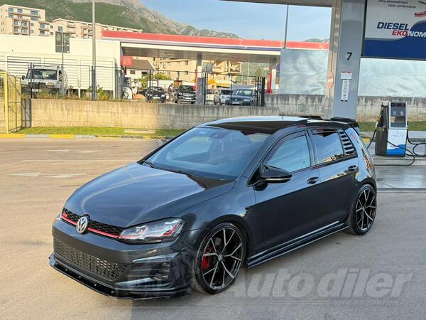 Volkswagen - Golf 7 - 2.0
