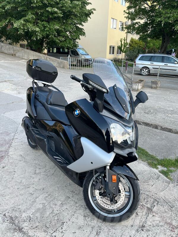 BMW - C650 GT
