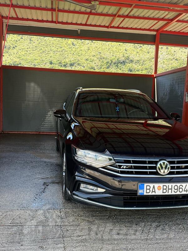Volkswagen - Passat - 2.0 3*R line 4*4
