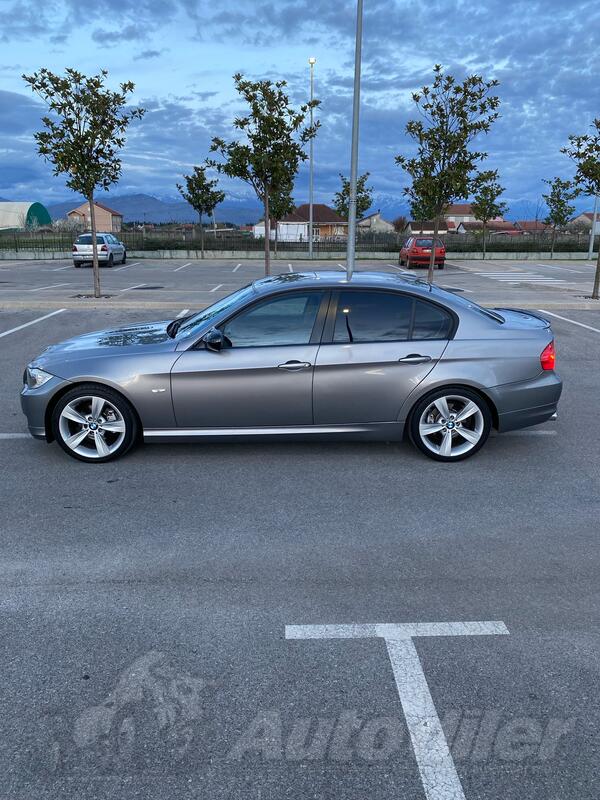 BMW - 318 - E90