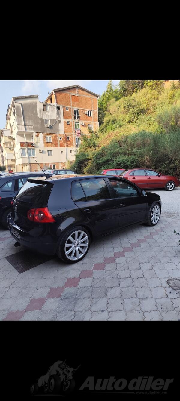 Volkswagen - Golf 5 - 1.9 tdi