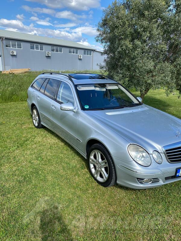 Mercedes Benz - E 220 - daimler chrysler