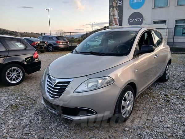 Lancia - Ypsilon - 0.9 i