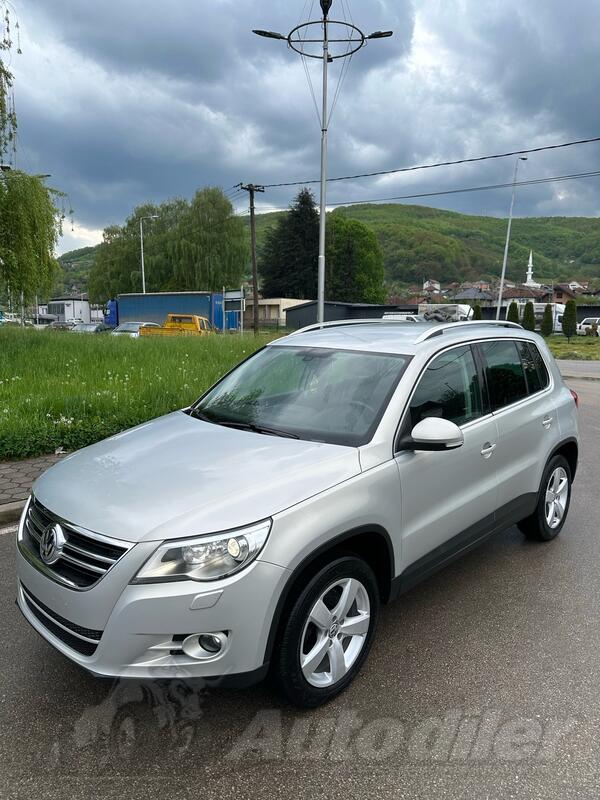 Volkswagen - Tiguan - 2.0TDI
