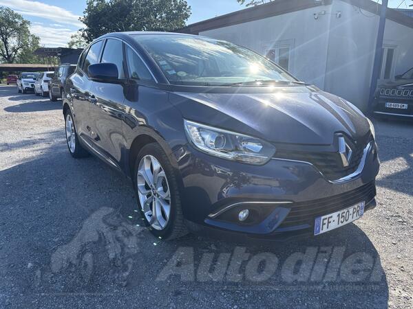 Renault - Scenic - 1.7 DCI
