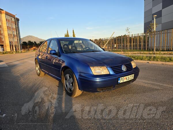 Volkswagen - Bora - 1.9 TDI