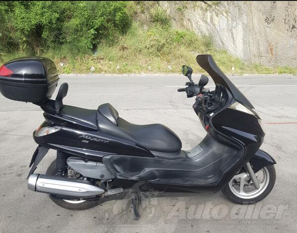 Yamaha - MAJESTY 400