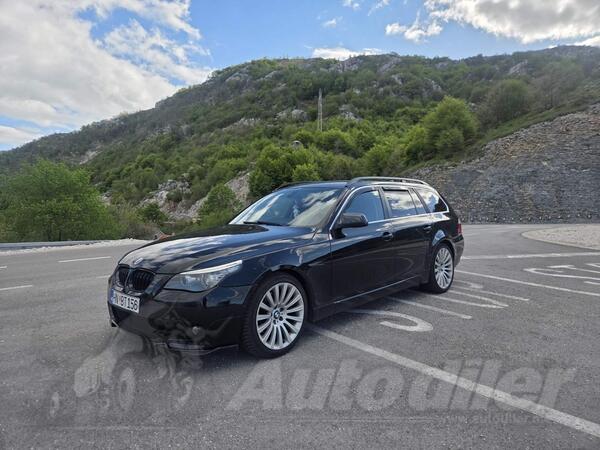 BMW - 520 - e61