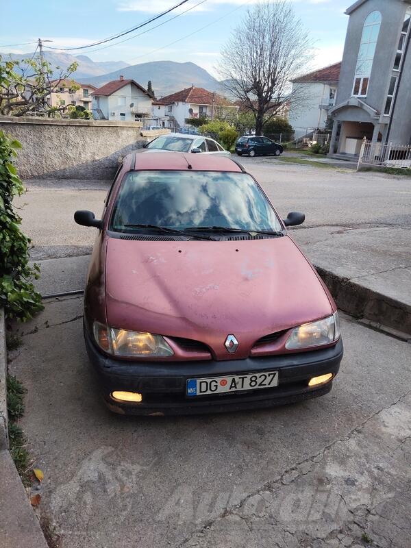 Renault - Megane - 1.4