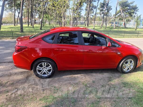 Opel - Astra - OPEL ASTRA 2015-REG 01/27,NOVO KVACILO+2 SETA GUMA