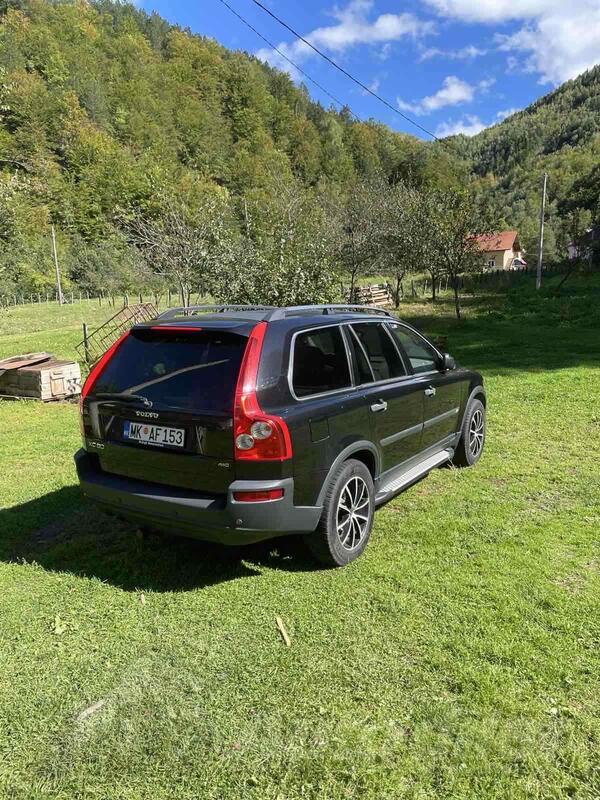 Volvo - XC 90 - 2,4