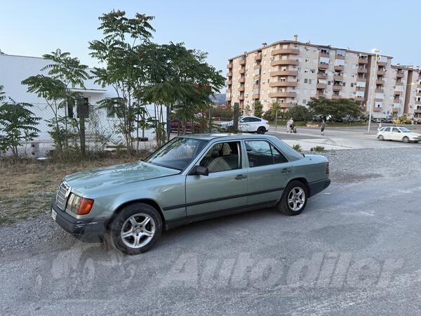 Yamaha - 300D - Motori za plovila