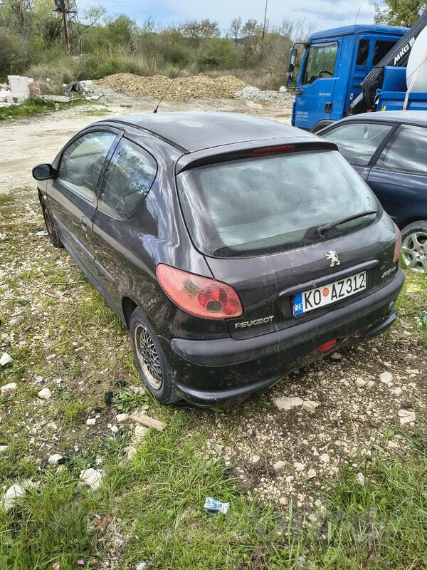 Peugeot - 206 - 1.4 hdi