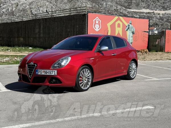 Alfa Romeo - Giulietta - 2.0 JTDm