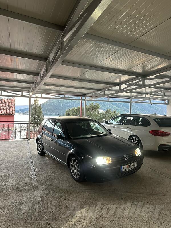 Volkswagen - Golf 4 - 1.9