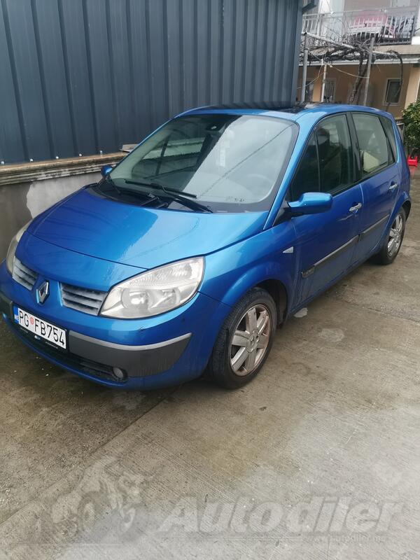 Renault - Scenic