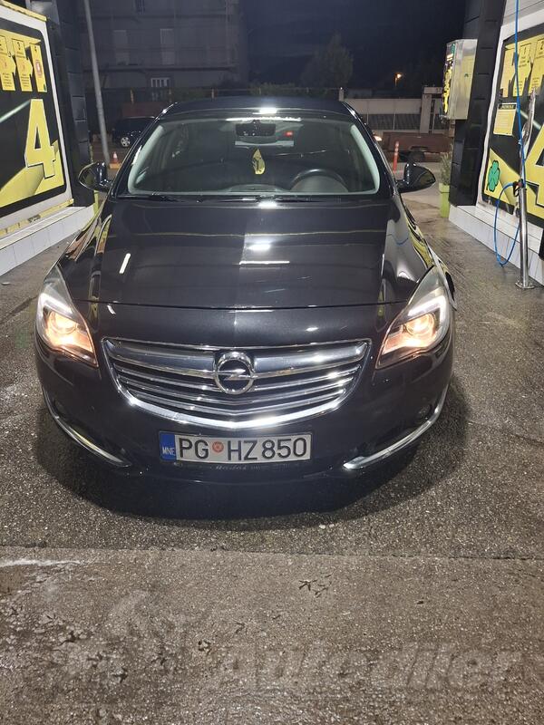 Opel - Insignia - 2.0 CDTI