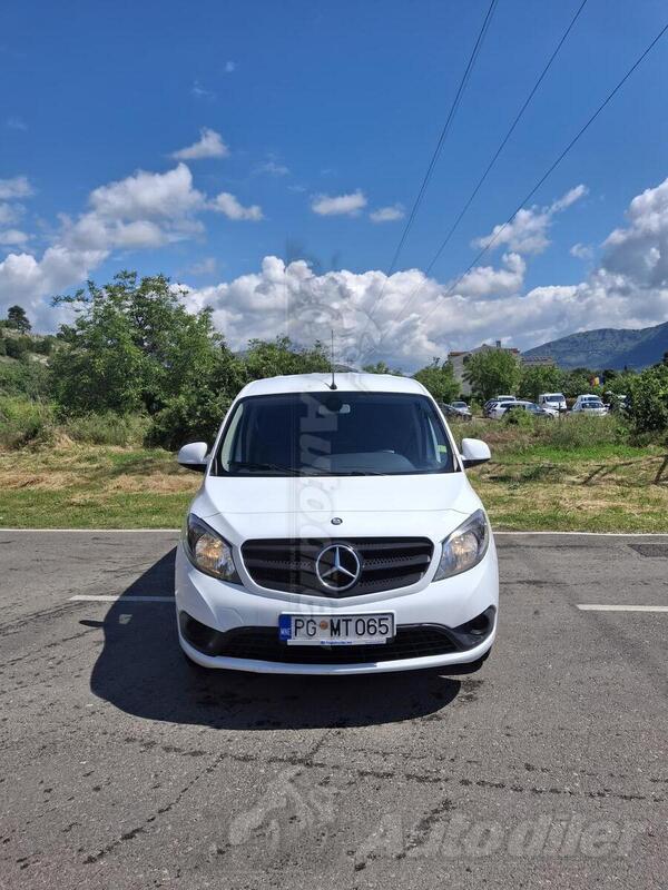 Mercedes Benz - Citan - 109