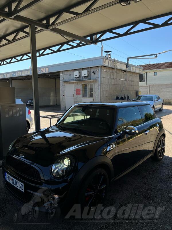 Mini - Cooper S - 1.6s