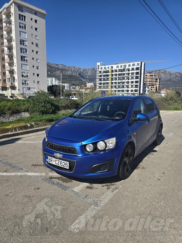 Chevrolet - Aveo - 1.2l 16v