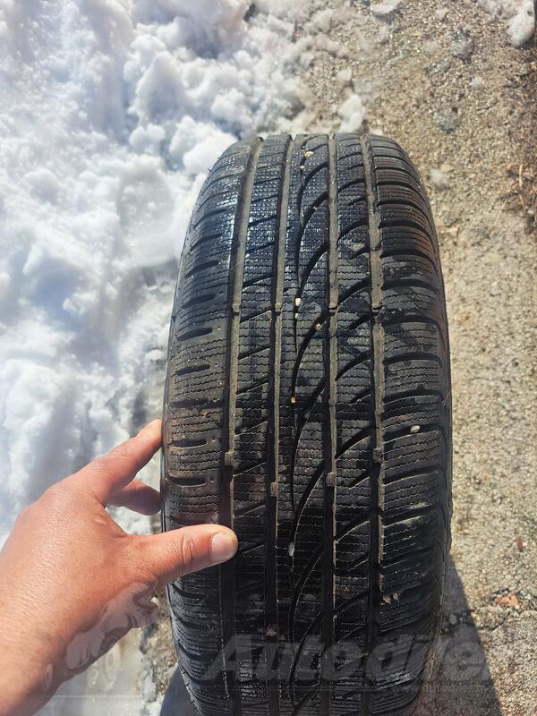 Fabričke felne i silverstone gume