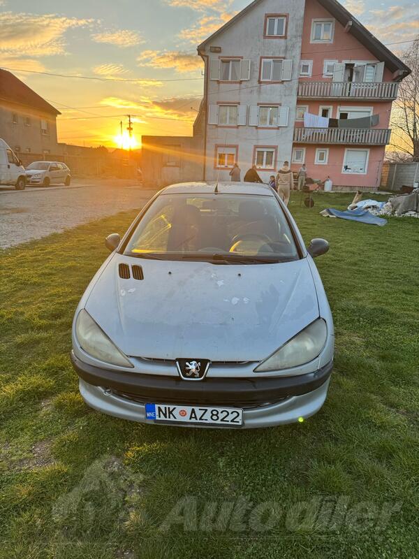 Peugeot - 206 - 1.1