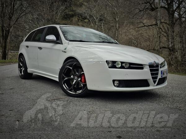 Alfa Romeo - 159 - 2.0 125kw