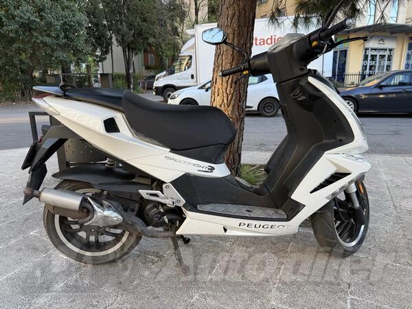 Peugeot - speedfight 2013