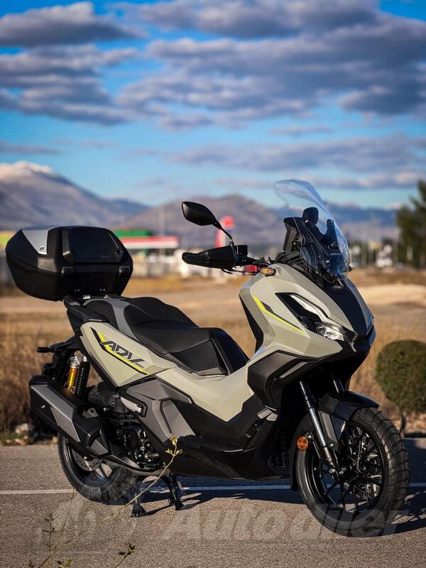Honda - Honda ADV350