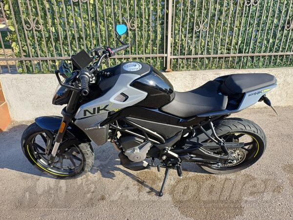 CFMoto - nk300