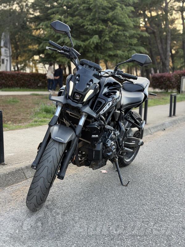 Yamaha - MT-07