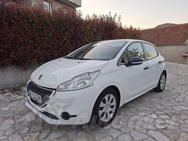 Peugeot - 208 - 1.4hdi