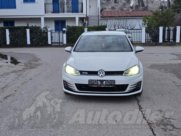 Volkswagen - Golf 7 - 2.0 TDI