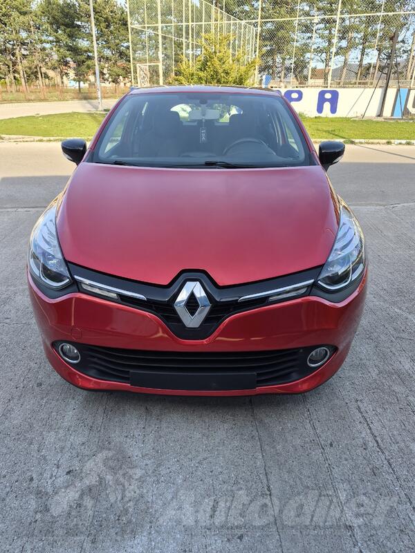 Renault - Clio - 1.5 dci