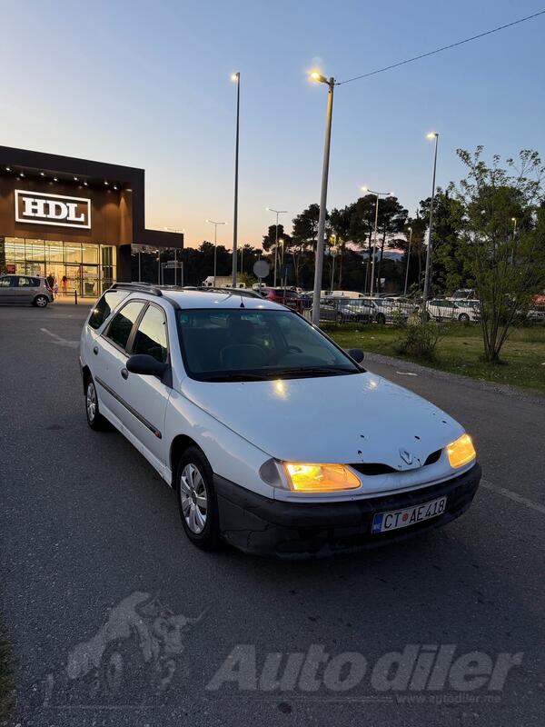 Renault - Laguna - 2.2d