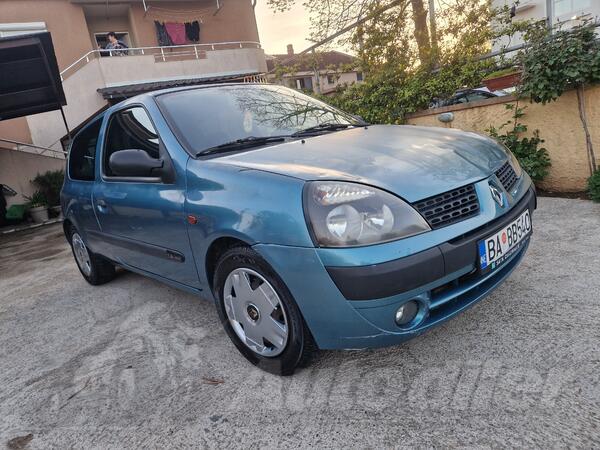 Renault - Clio - 1.4
