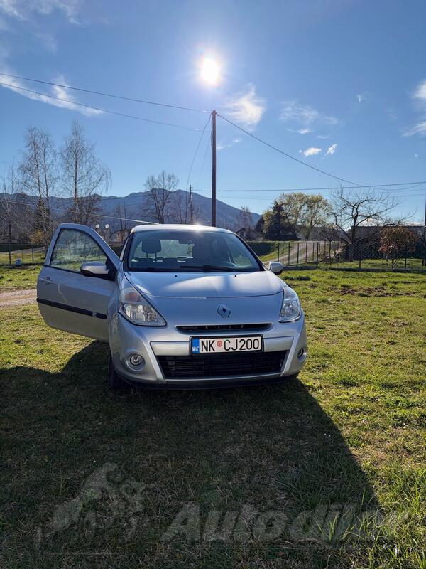 Renault - Clio - 1.5 DCI