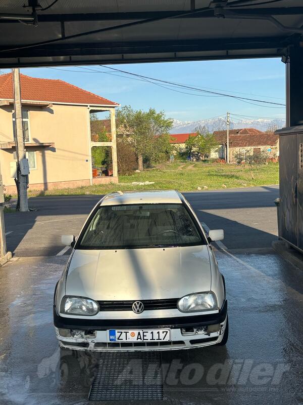 Volkswagen - Golf 3 - 1.9